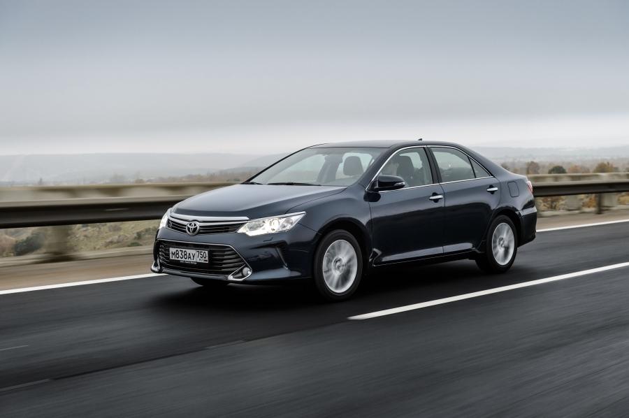 Toyota Camry V6 (CIS) '2014
